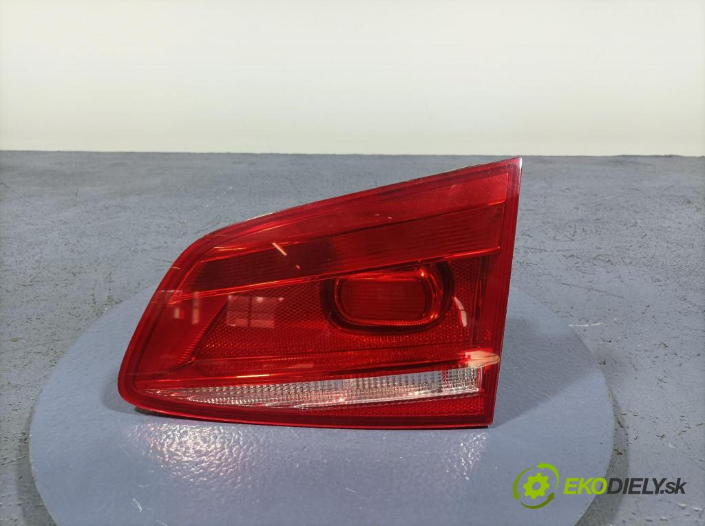 Vw Passat 2011 světlo Zad: Práva: Uvnitř 3AF945094C