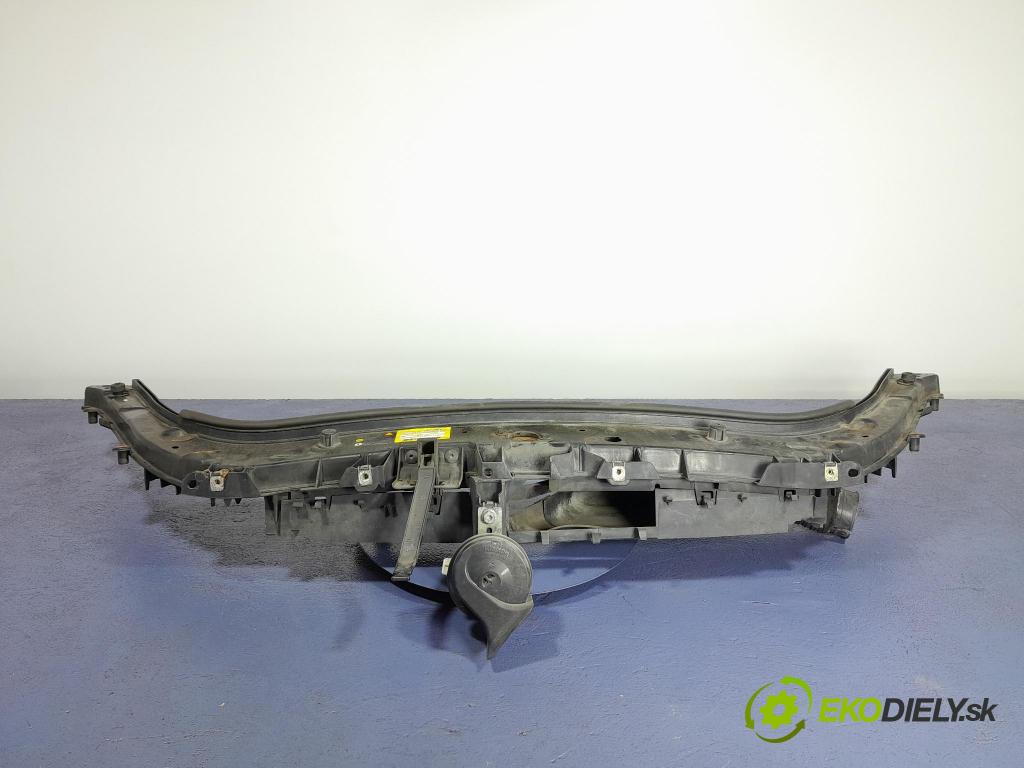 Renault Megane scenic 2006 výztuha Čelní / stěna Přední 8200140478