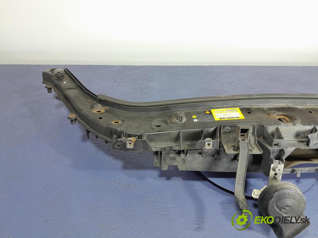 Renault Megane scenic 2006 výztuha Čelní / stěna Přední 8200140478