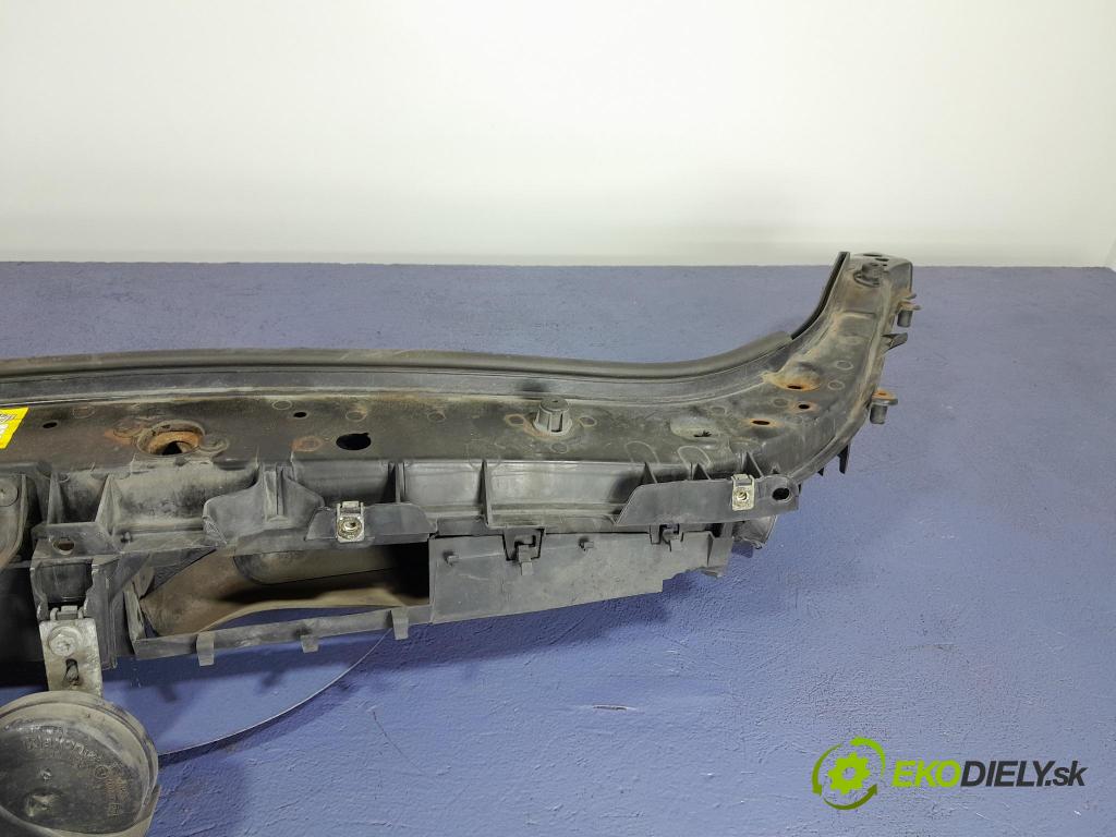 Renault Megane scenic 2006 výztuha Čelní / stěna Přední 8200140478