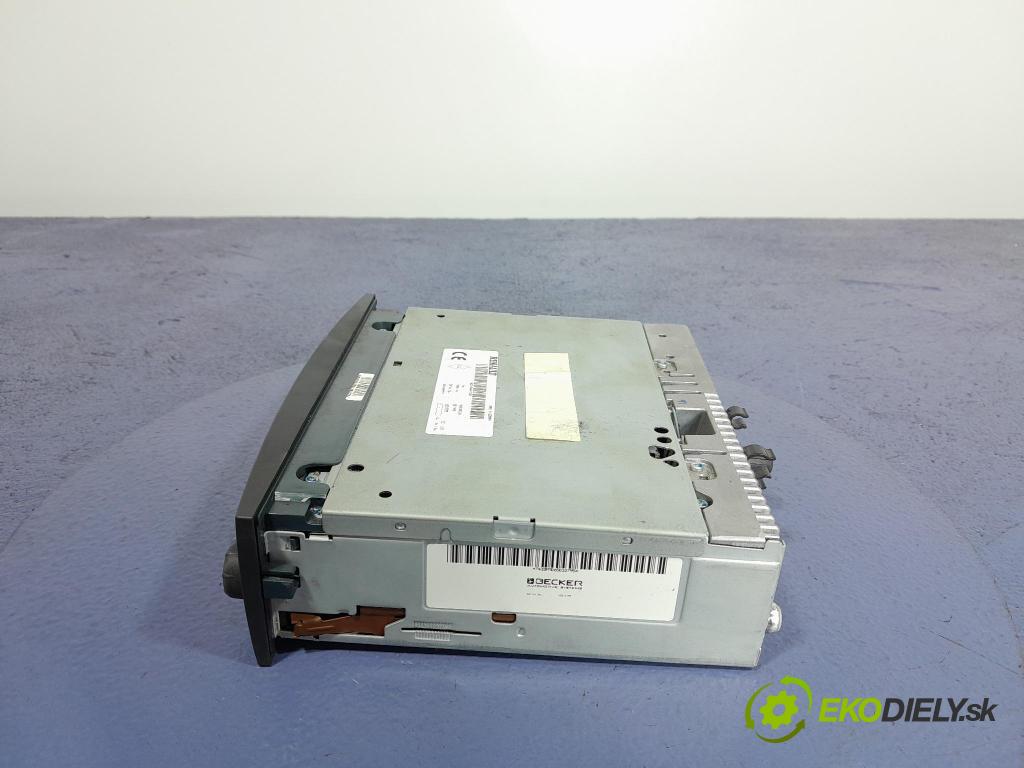 Renault Megane scenic 2006 Radio I Navigace: 8200484424