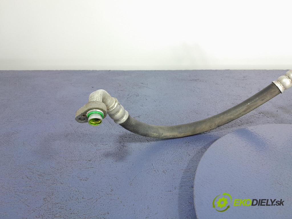 Hyundai I30 2009 trubka Klimatizace: 