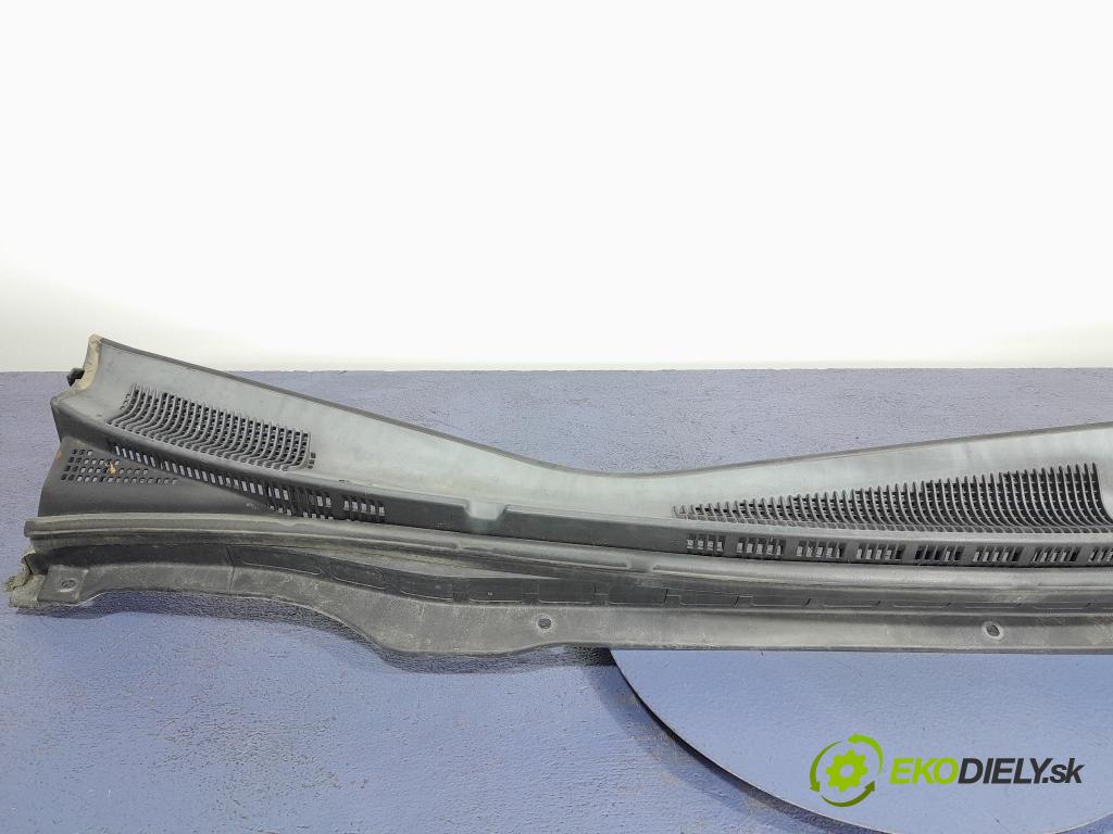 Hyundai I30 2009 torpédo 86151-2R000