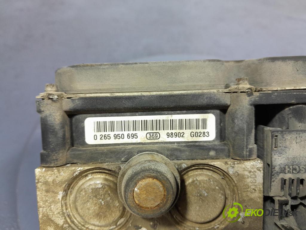 Hyundai I30 2009 čerpadlo ABS x 58920-2L500