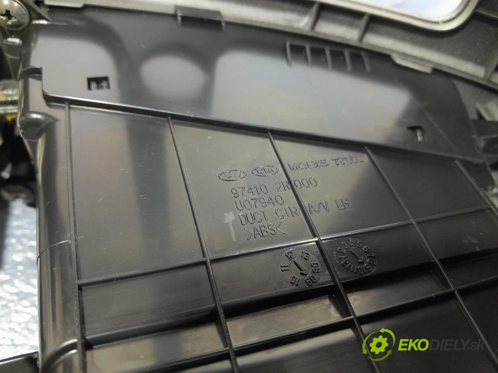 Hyundai I30 2009 kryt Plast: Interiéry: 84745-2R000