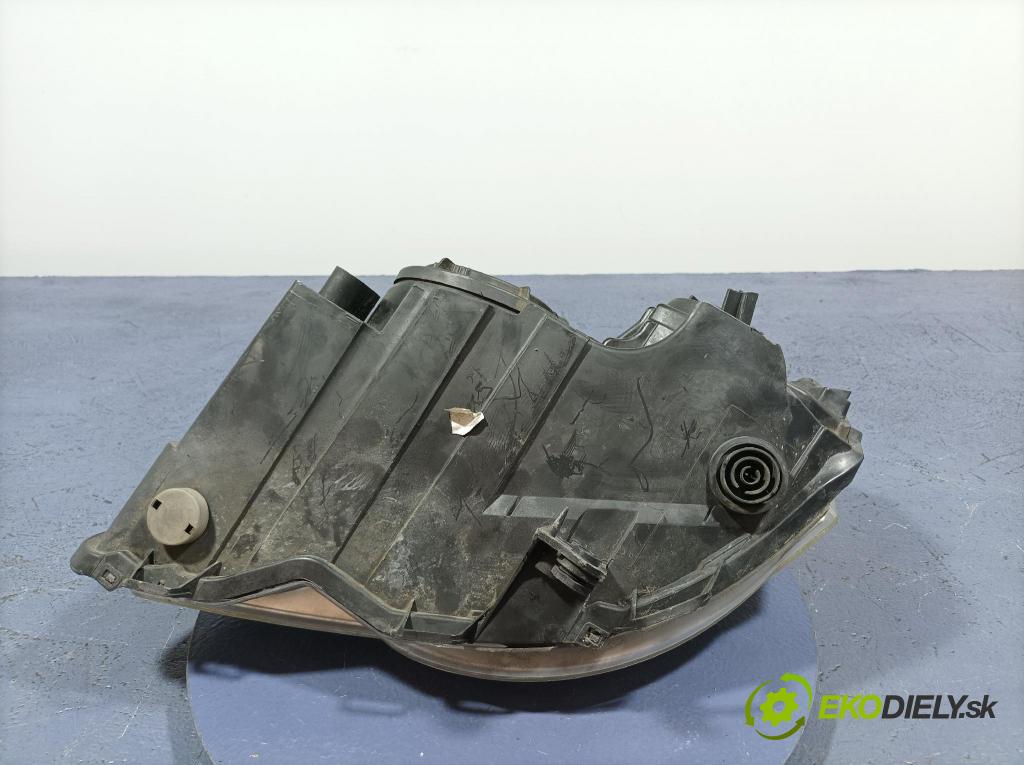 Vw Polo 2005 světlo v pravo: 6Q1941008AK