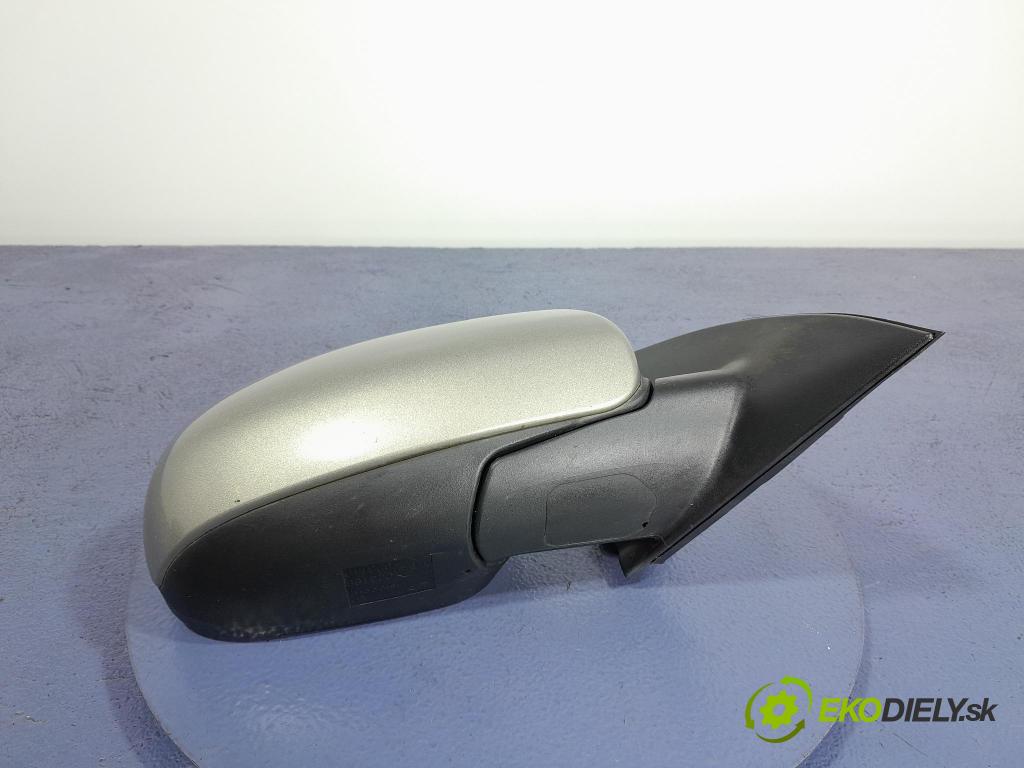 Kia Ceed 2011 zpětné zrcátko prave