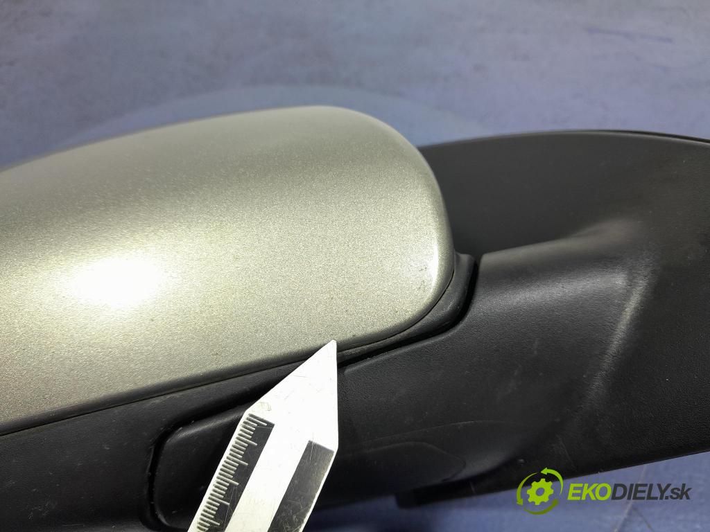 Kia Ceed 2011 zpětné zrcátko prave 