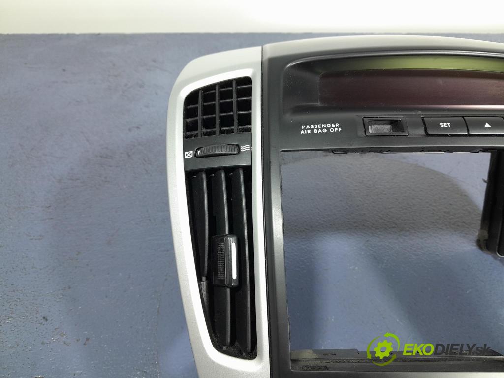 Kia Ceed 2011 kryt Plast: Interiéry: 84740-1H005