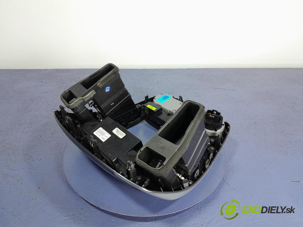 Kia Ceed 2011 kryt Plast: Interiéry: 84740-1H005