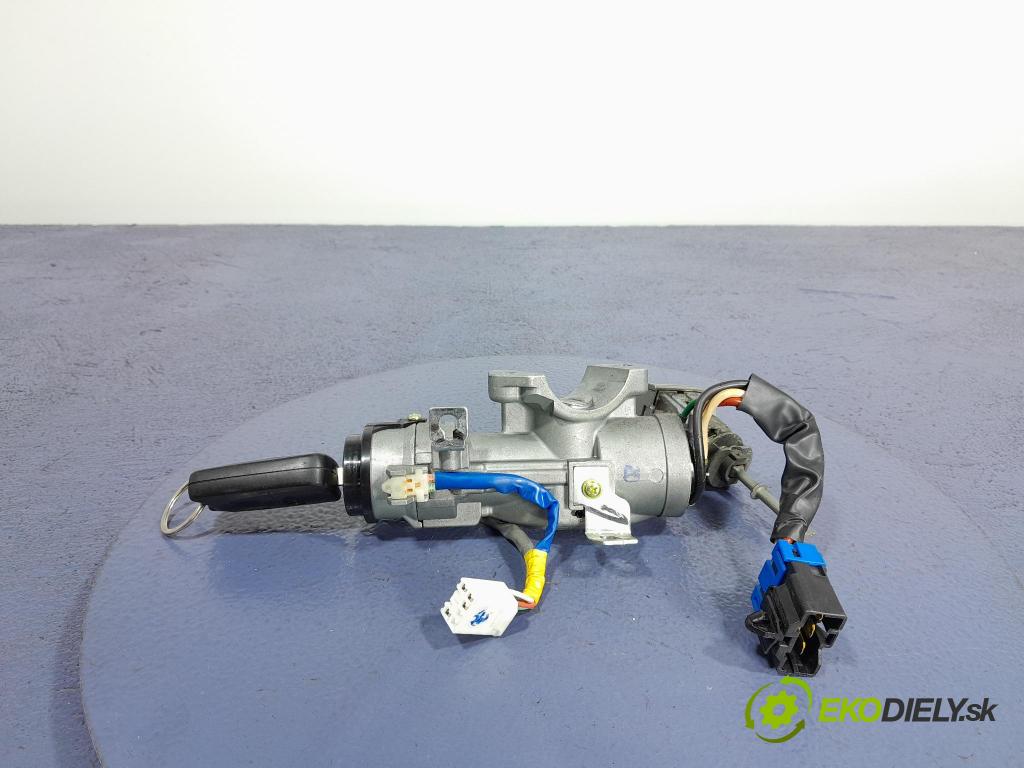 Kia Ceed 2011 Spínač zapalování.
