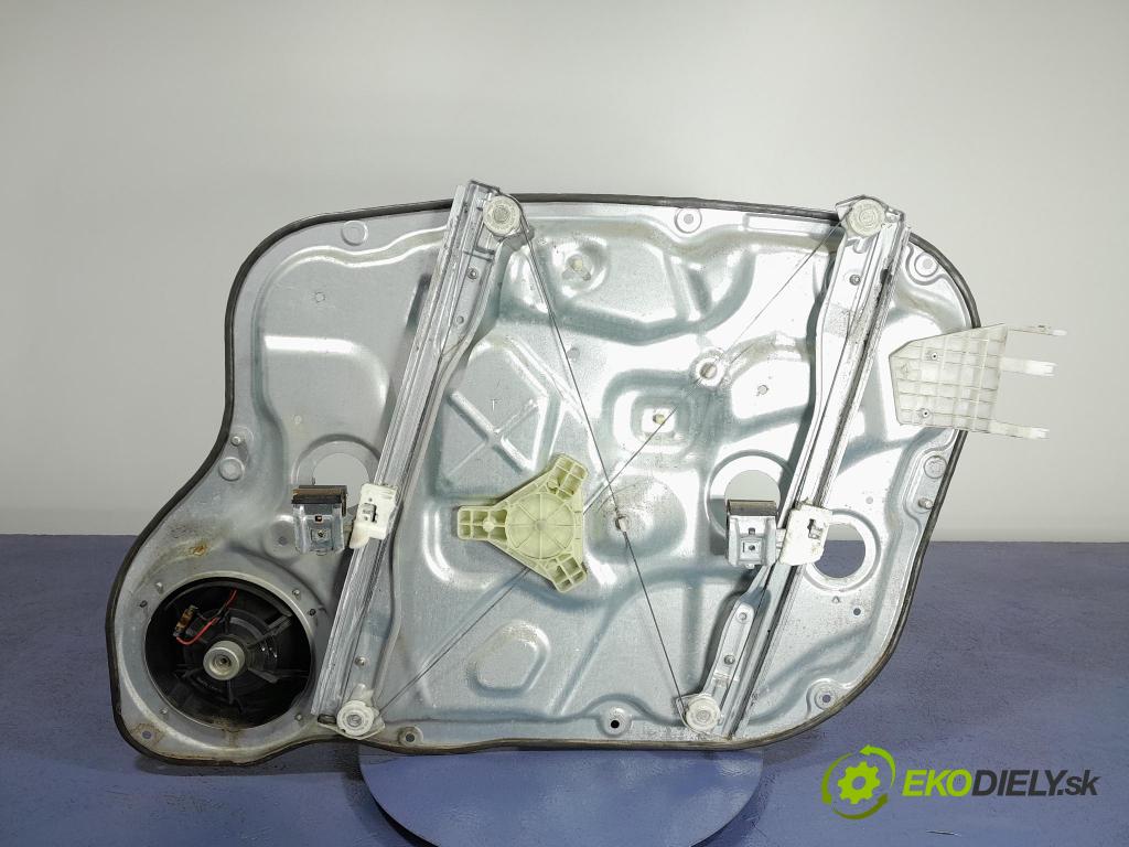 Kia Ceed 2011 mechanismus stahování Sklenka: před Levý: 82470-1H020