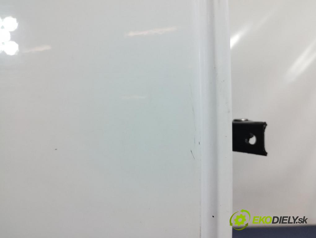 Ford C-max 2010 dvere zad pravé