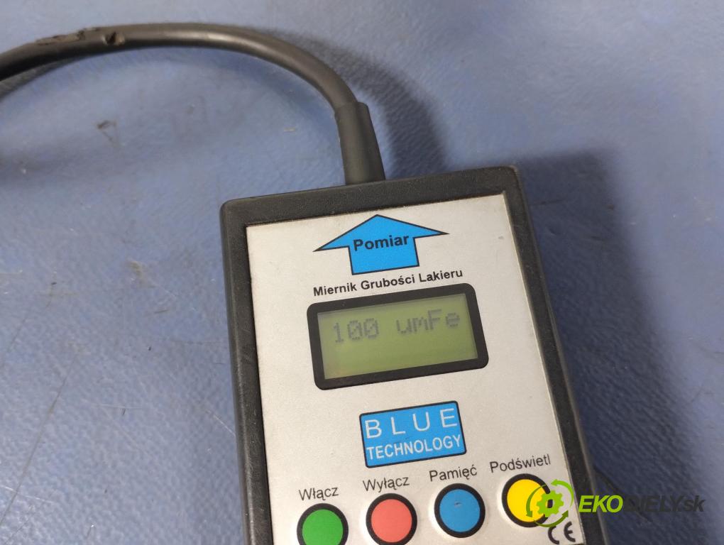 Ford C-max 2010 dvere zad pravé