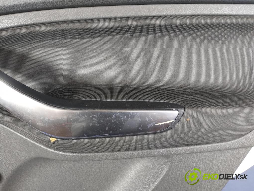 Ford C-max 2010 dvere zad pravé