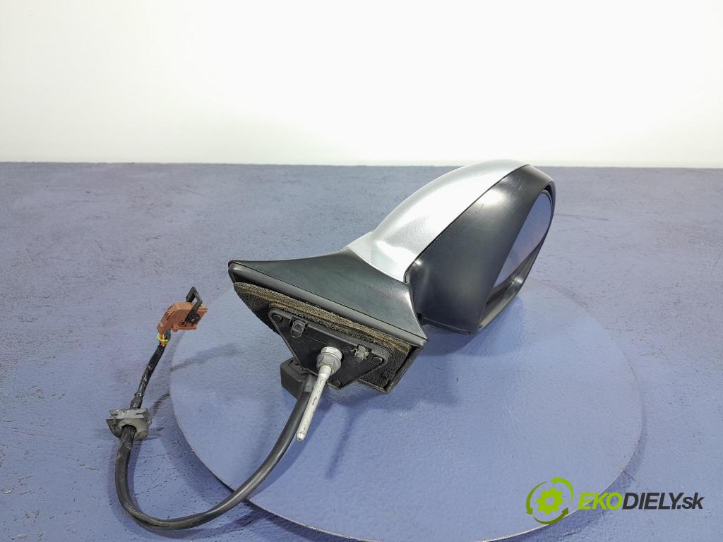 Peugeot 407 2009 zpětné zrcátko prave