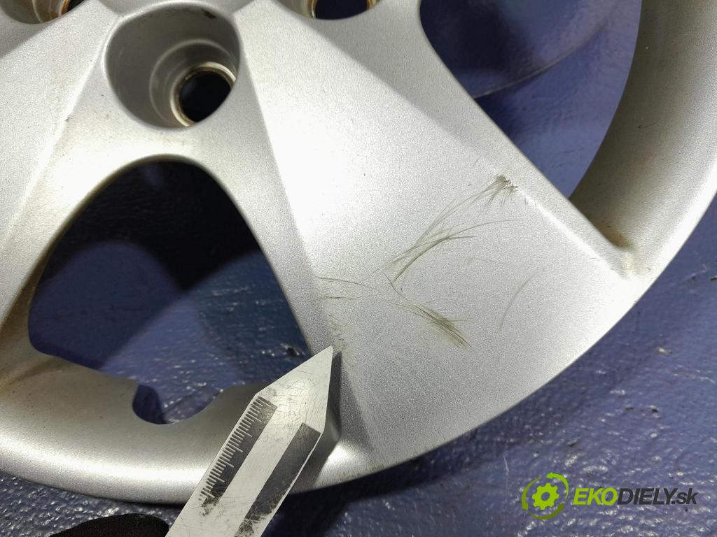 Kia Ceed 2011 puklica kola: 52960-1H000