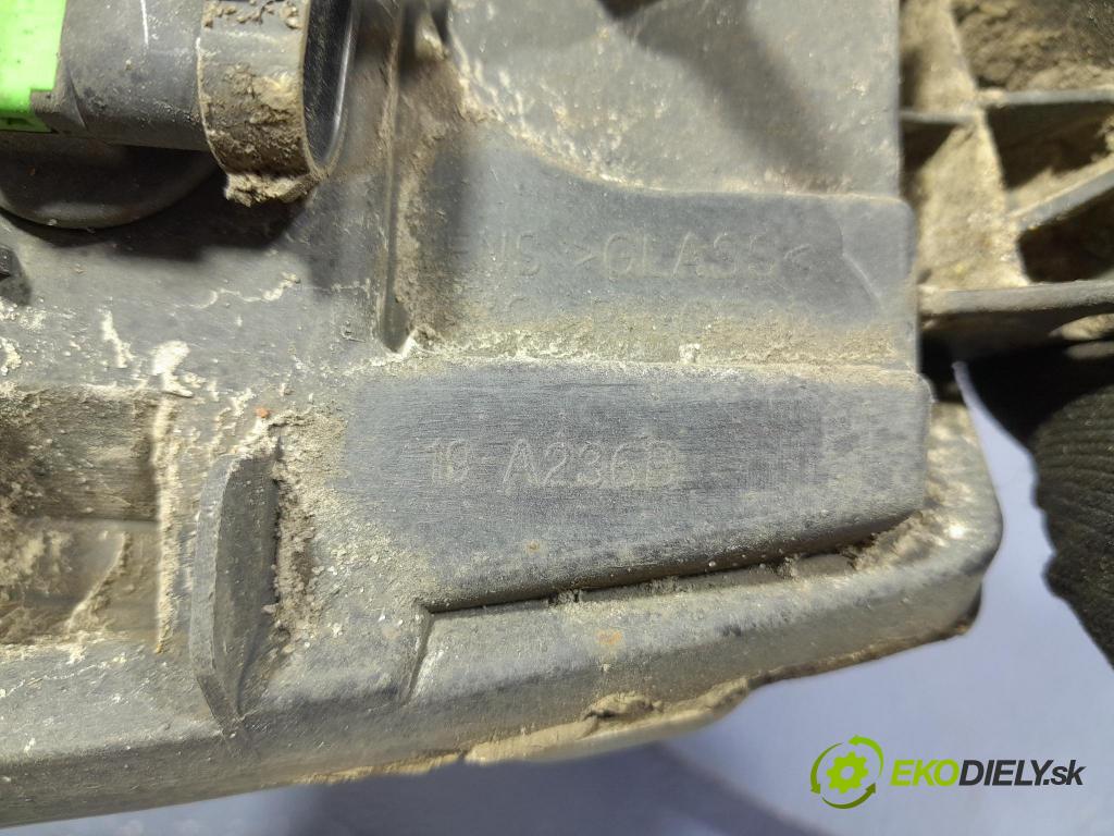 Peugeot 407 2009 Halogen Levý: 19-A236