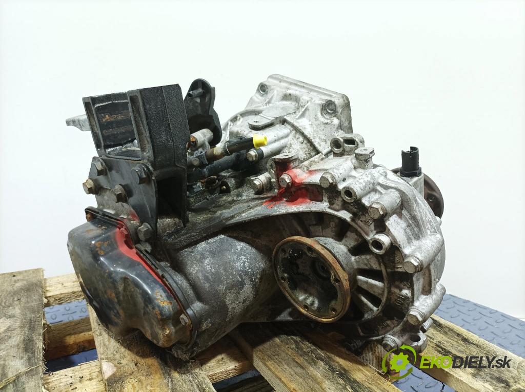 Skoda Fabia 2011 převodovka Ozubené kola: Manualna KFK