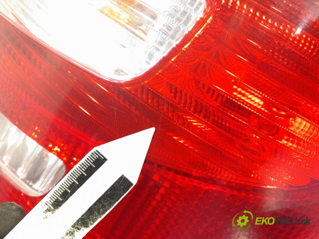 Skoda Fabia 2011 světlo Zad: Práva: Mimo: 5J6945112A