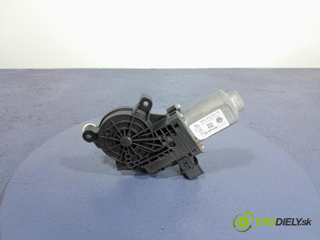Skoda Fabia 2011 mechanismus stahování Sklenka: před Levý: 6R0959801M