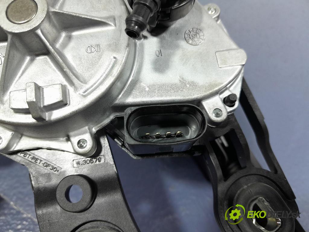 Skoda Rapid 2017 motorek Stěrače: Zad: 5E5955711