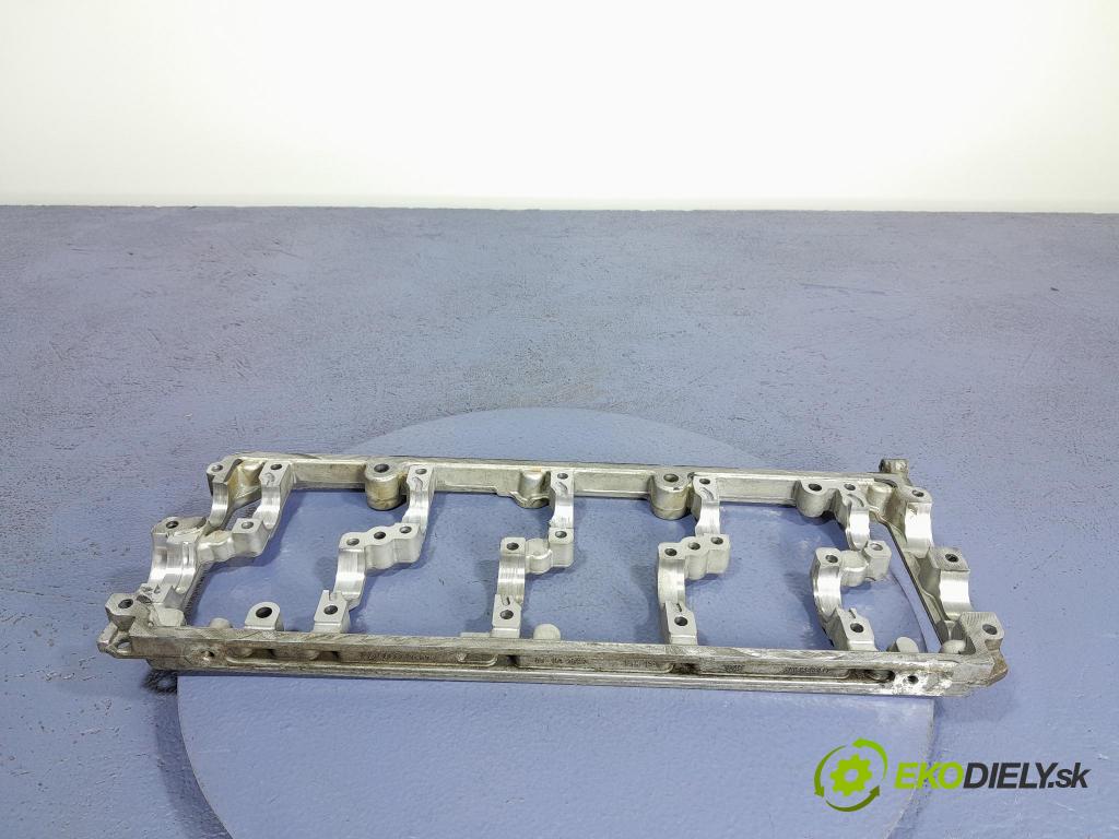 Skoda Fabia 2011 hlava Motor: 03L103286A