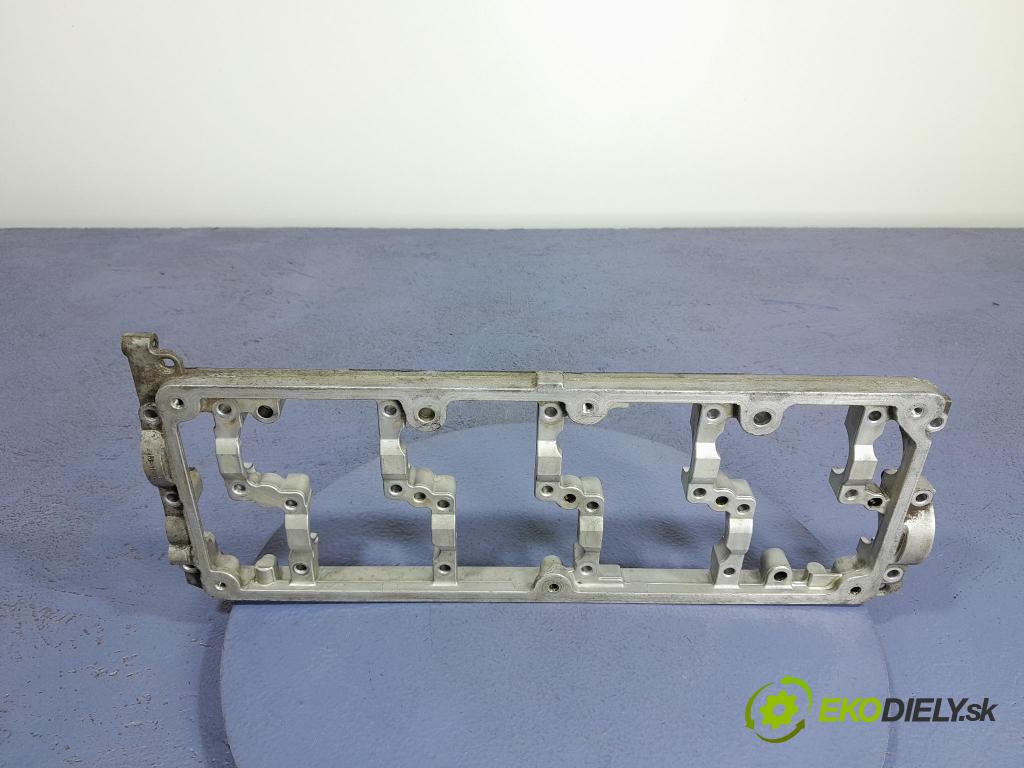Skoda Fabia 2011 hlava Motor: 03L103286A