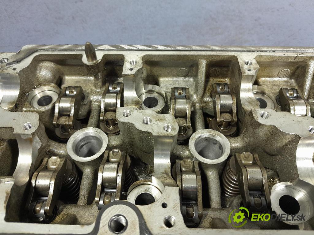 Skoda Fabia 2011 hlava Motor: 03L103373A