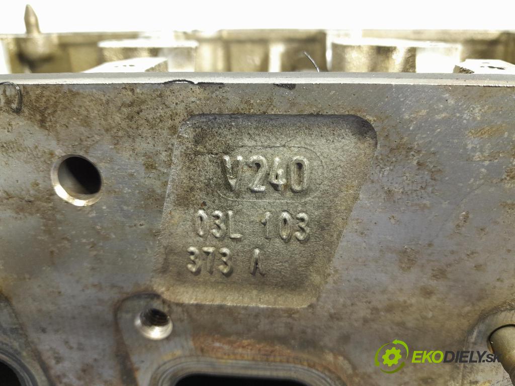 Skoda Fabia 2011 hlava Motor: 03L103373A
