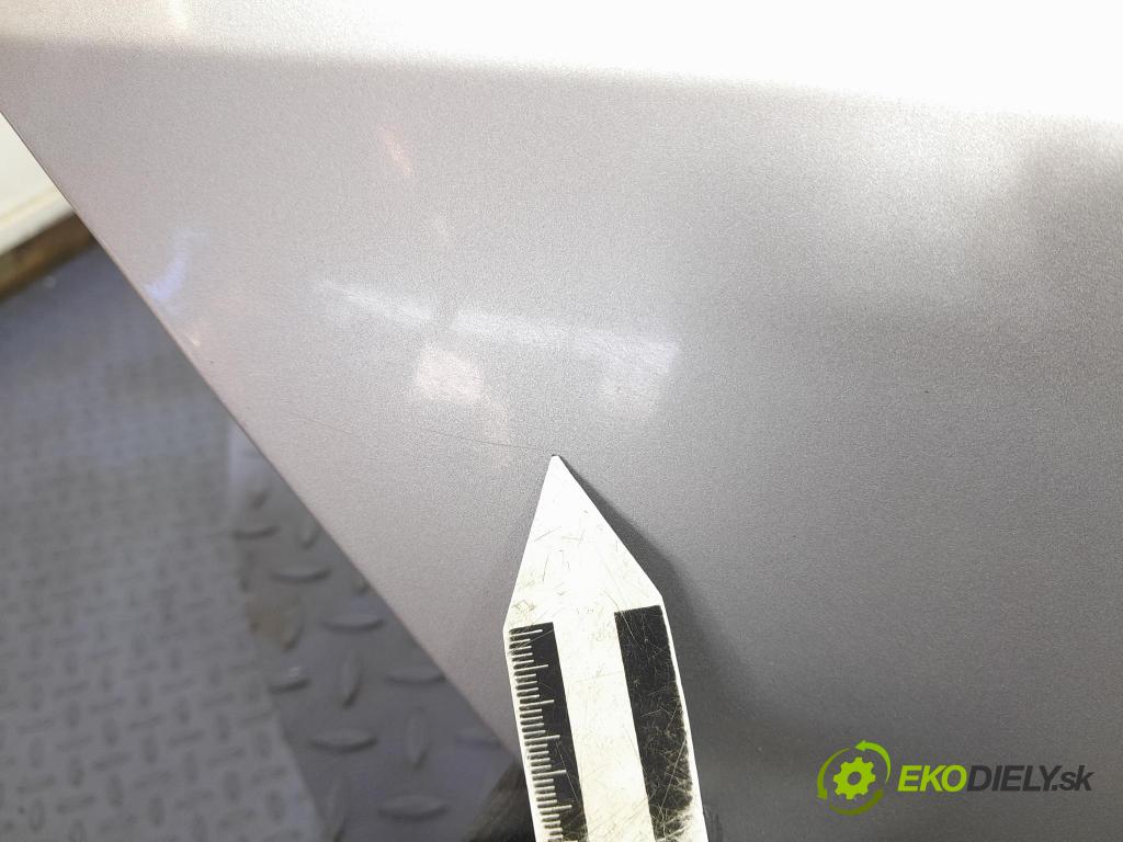 Opel Astra 2004 zadní dveře kufra: kufr