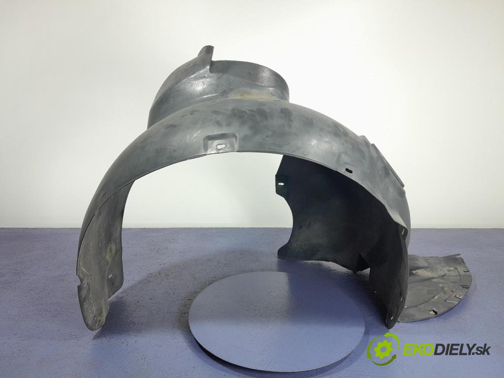 Skoda Fabia 2011 blatník: Plastický před 5J0809962A