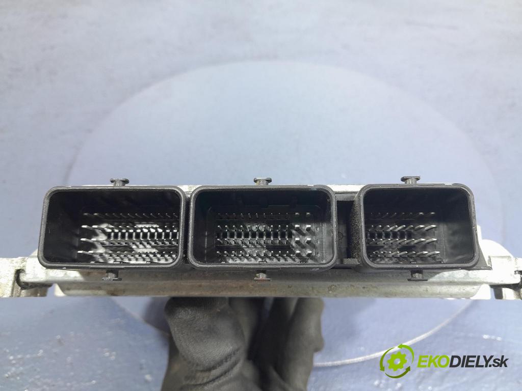 Ford Mondeo 2007 řídící jednotka Motor: 7G91-12A650-YE