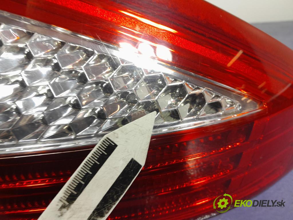 Ford Mondeo 2007 světlo Zad: Práva: Mimo: 7S71-134040-A