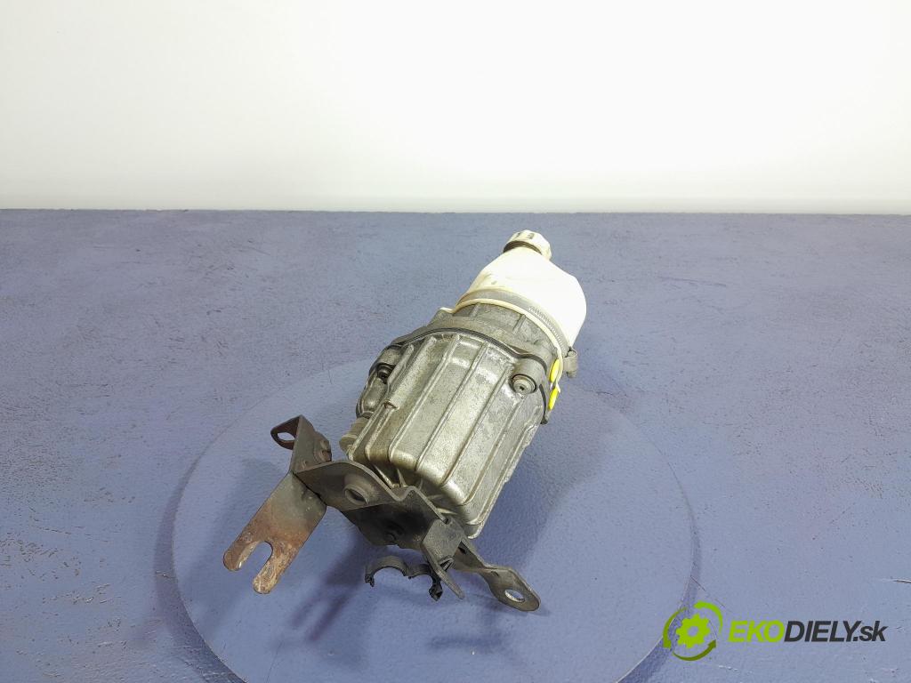 Opel Astra 2004 čerpadlo Asistence: Manažeři 13188613