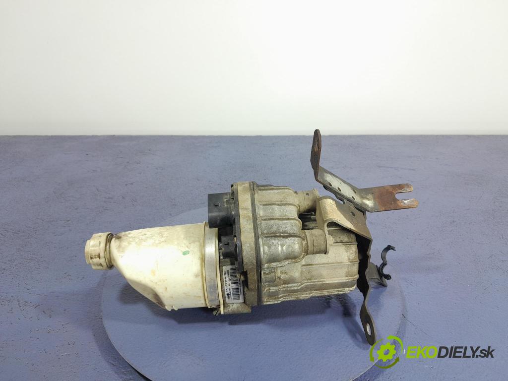 Opel Astra 2004 čerpadlo Asistence: Manažeři 13188613