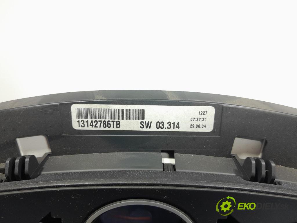 Opel Astra 2004 Přístrojová deska 13142786TB