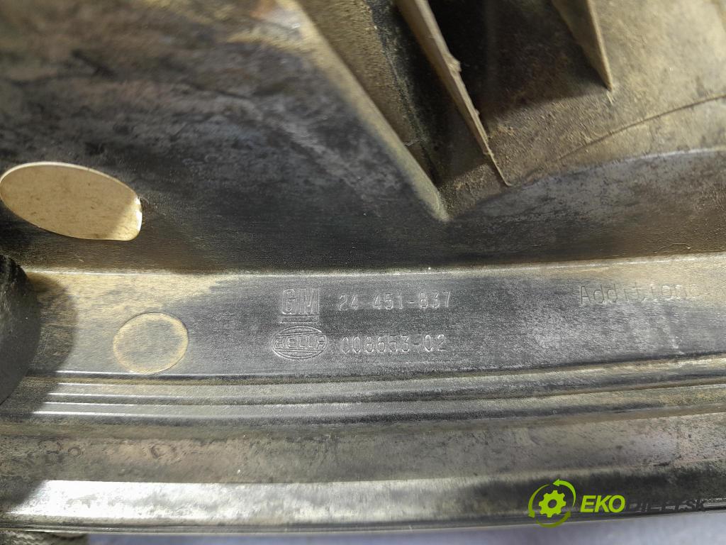 Opel Astra 2004 světlo Zad: Práva: Mimo: 24451837