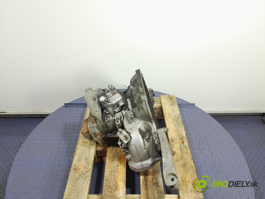 Opel Astra 2004 převodovka Ozubené kola: Manualna F17C394