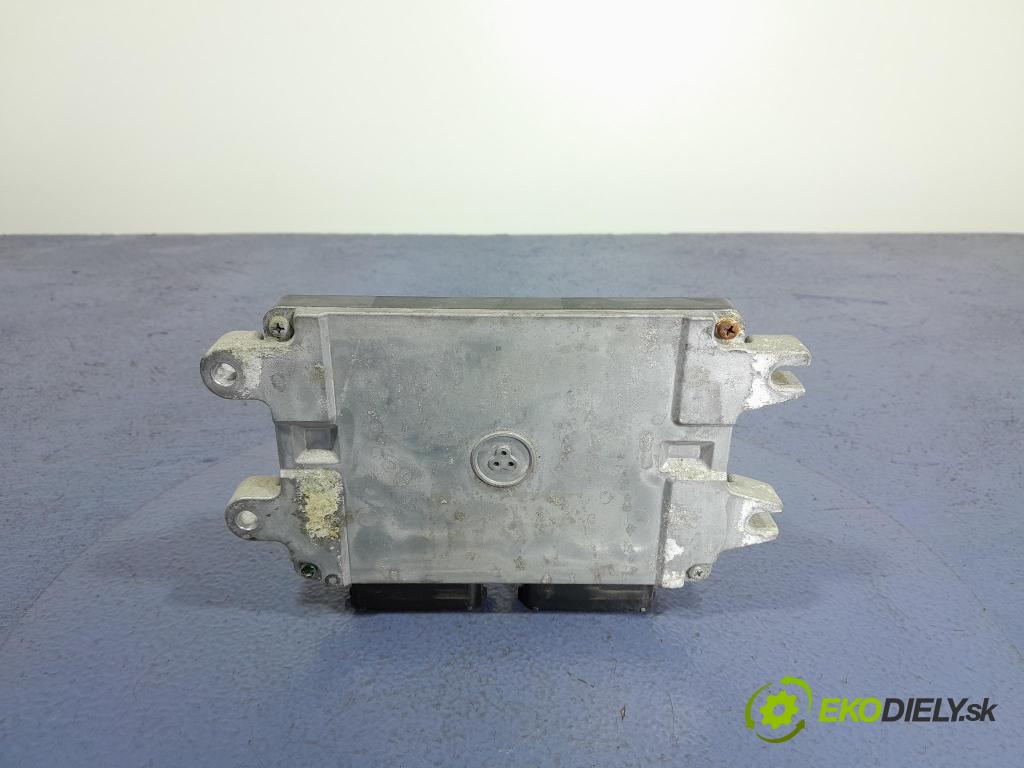 Opel Agila 2008 řídící jednotka Motor: 33920-51K02