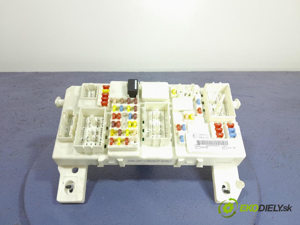 Ford Kuga 2010 skříňka Pojistky 7M5T-14A073-JG