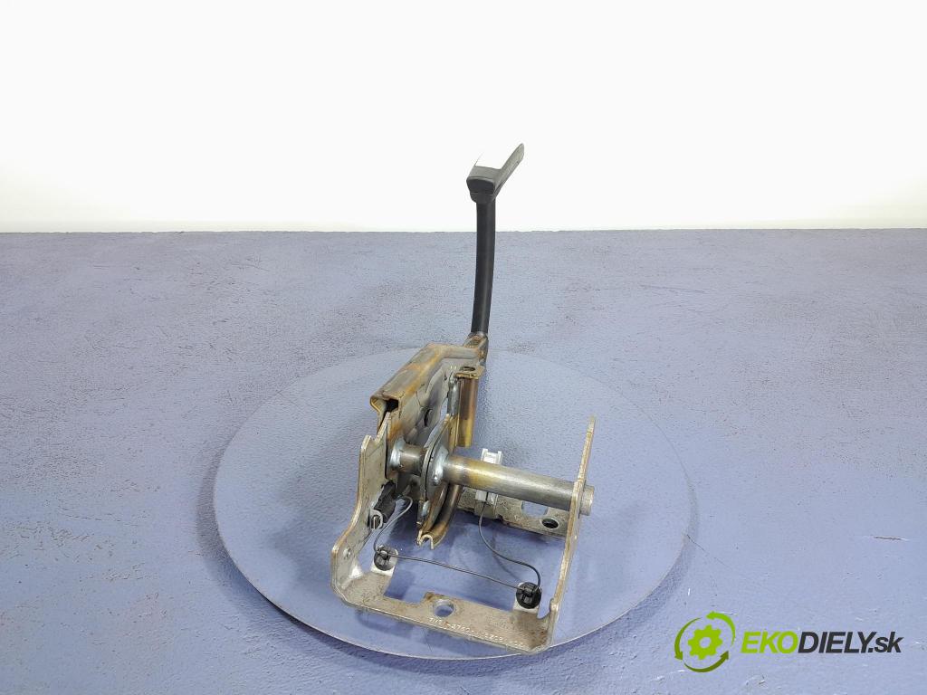 Ford Kuga 2010 Páka: Brzda: Ručná: 7M51-2780-AD