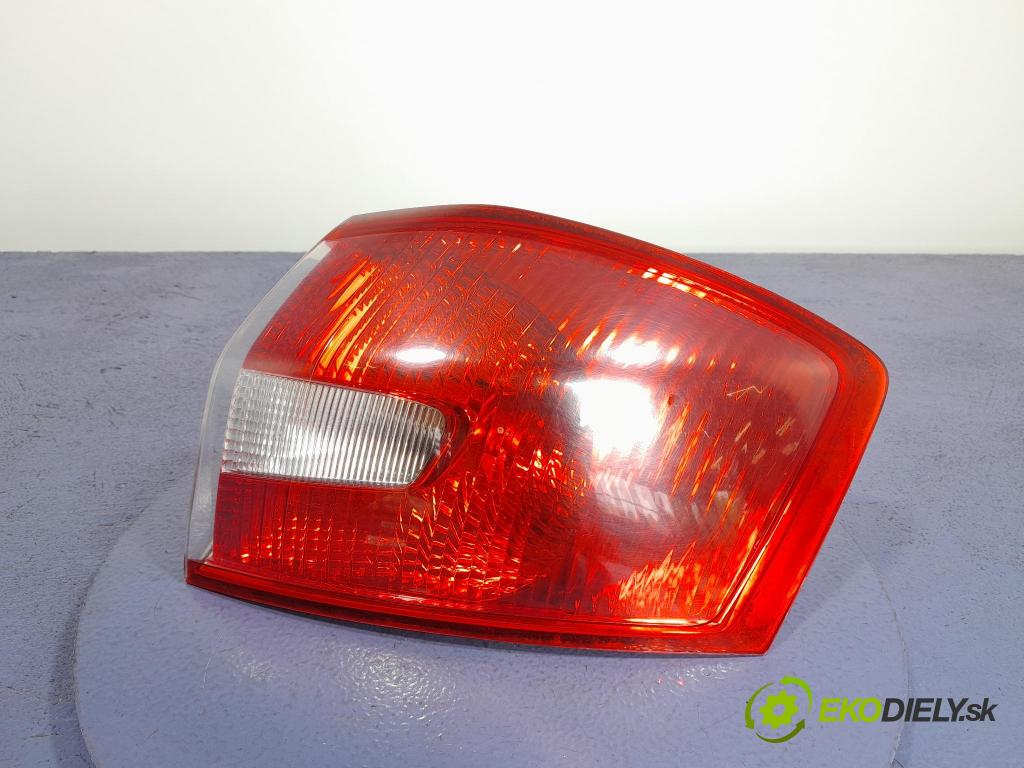 Ford Kuga 2010 světlo Zad: Práva: Mimo: 167098
