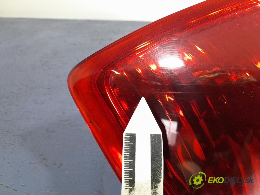 Ford Kuga 2010 světlo Zad: levá Mimo: 167097