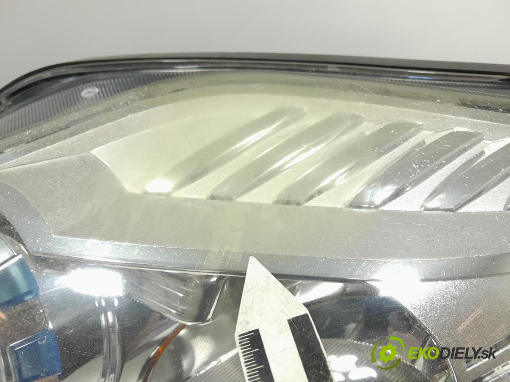 Ford Kuga 2010 Reflektor: Vľavo: 8V41-13D155-AF