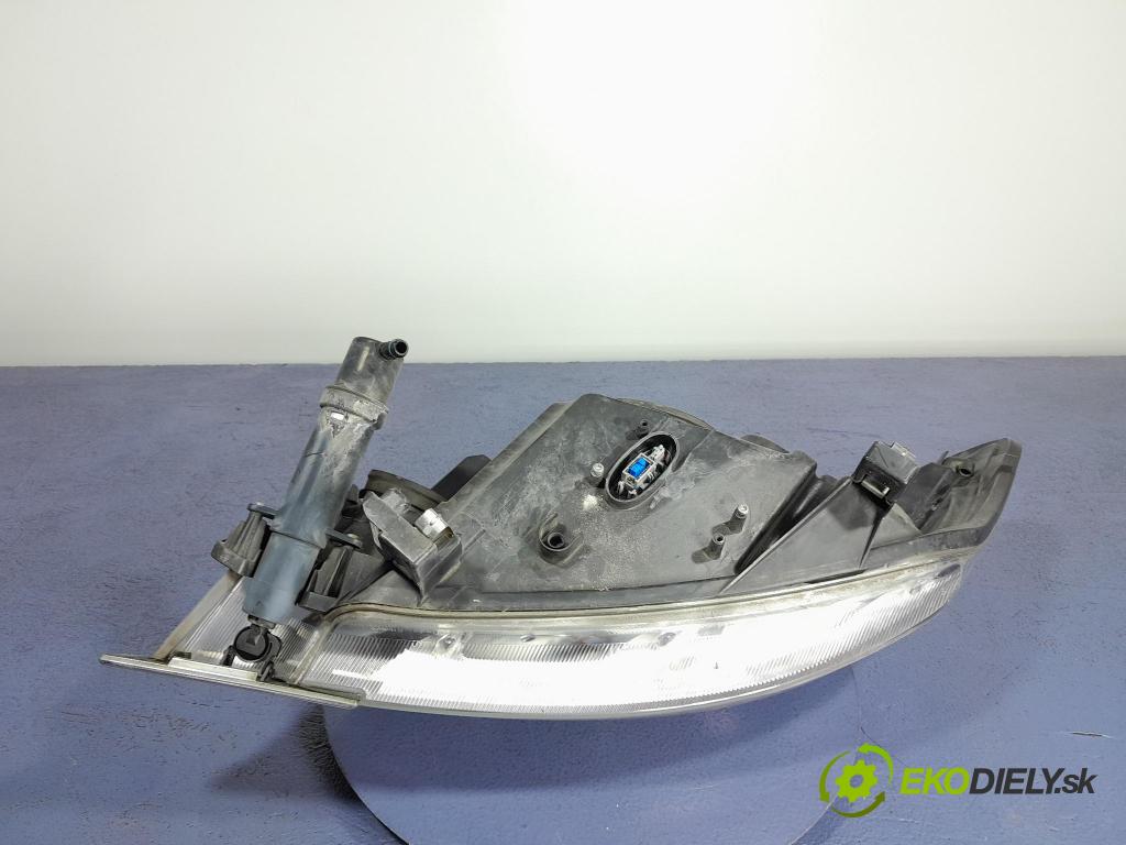 Ford Kuga 2010 Reflektor: v pravo: 8V41-13D154-AF