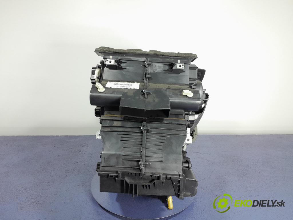 Ford Kuga 2010 radiátor 7M51-19B555-CE
