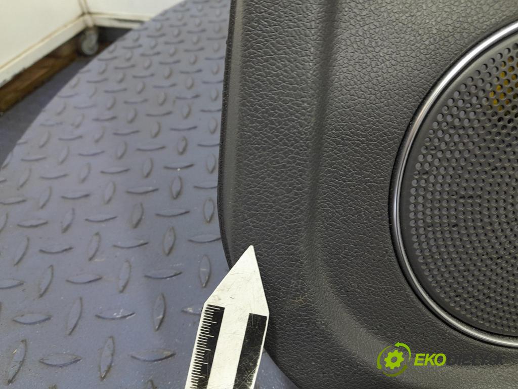 Ford Kuga 2010 Tapacír: dveře Zad: Práva: 7M51-R27406-F