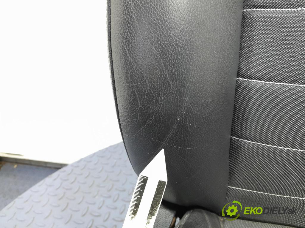 Ford Kuga 2010 Sedadlo spolujezdce