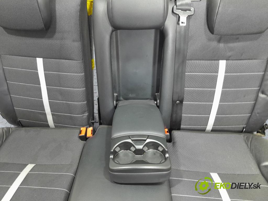 Ford Kuga 2010 Sedadlo zadní